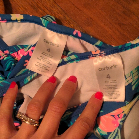 EUC Little Girls 2 piece bathing suit set - Picture 2 of 4